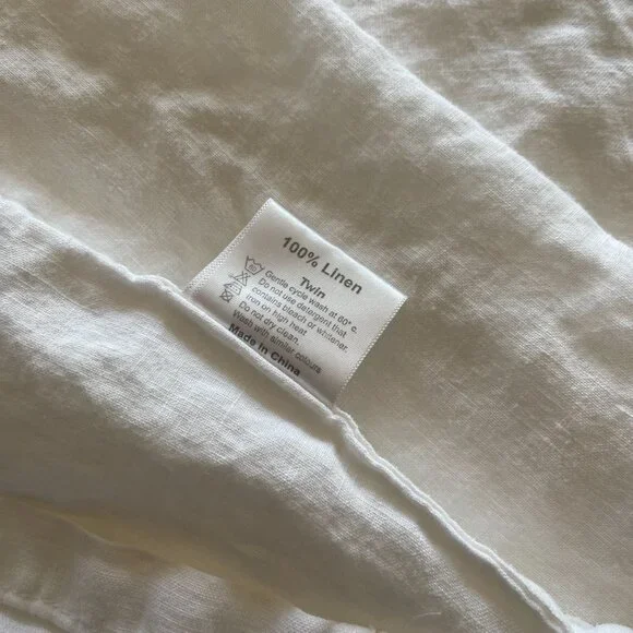 SIMPLE OPULENCE white 100% linen TWIN sheet - Picture 4 of 5